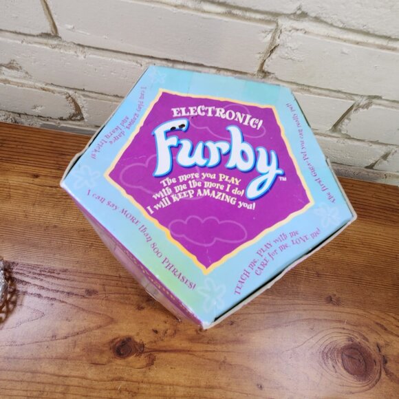 Nwt Orignal Furby in Box Collectible Children Toy - Picture 2 of 4